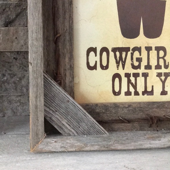 Wood framed art - Picture 3 of 8